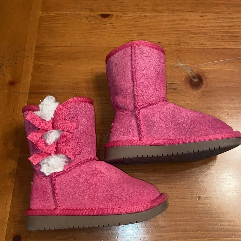 Koolaburra by UGG VICTORIA SHORT BOOT Toddler